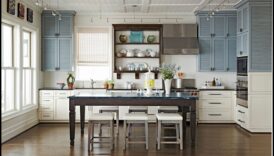 Cum creez un decor pentru bucătărie de coastă ieftin pentru o senzație proaspătă?