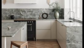 Care sunt câteva idei de decor de bucătărie scandinavă cu design scandinav elegant?